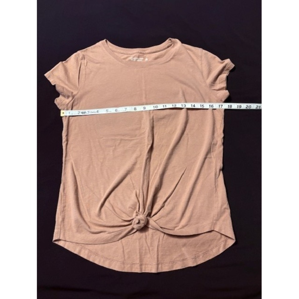 Abercrombie and Fitch tan short sleeve tee, size Medium - Picture 4 of 5